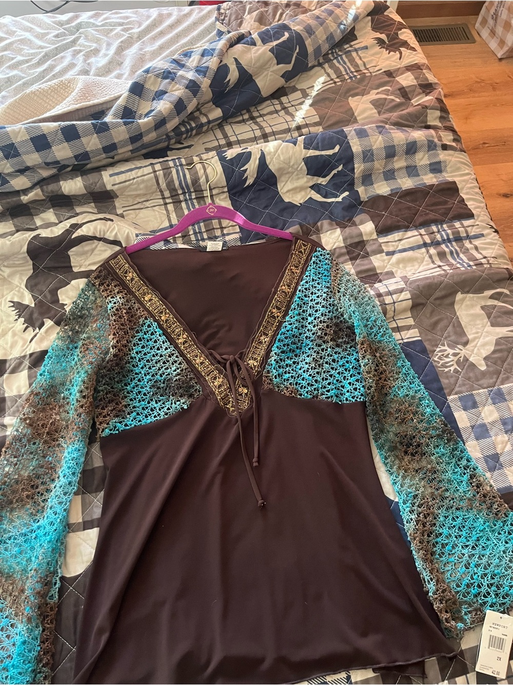 NWT CUTE WOMENS TOP SIZE 2XL
